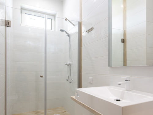 The Secret to Clean Glass Shower Doors (the easy way!)